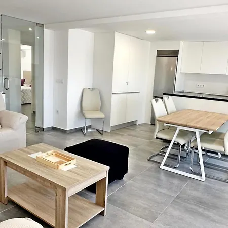 Apartment Rompeolas - Alquiler Solo A Familias